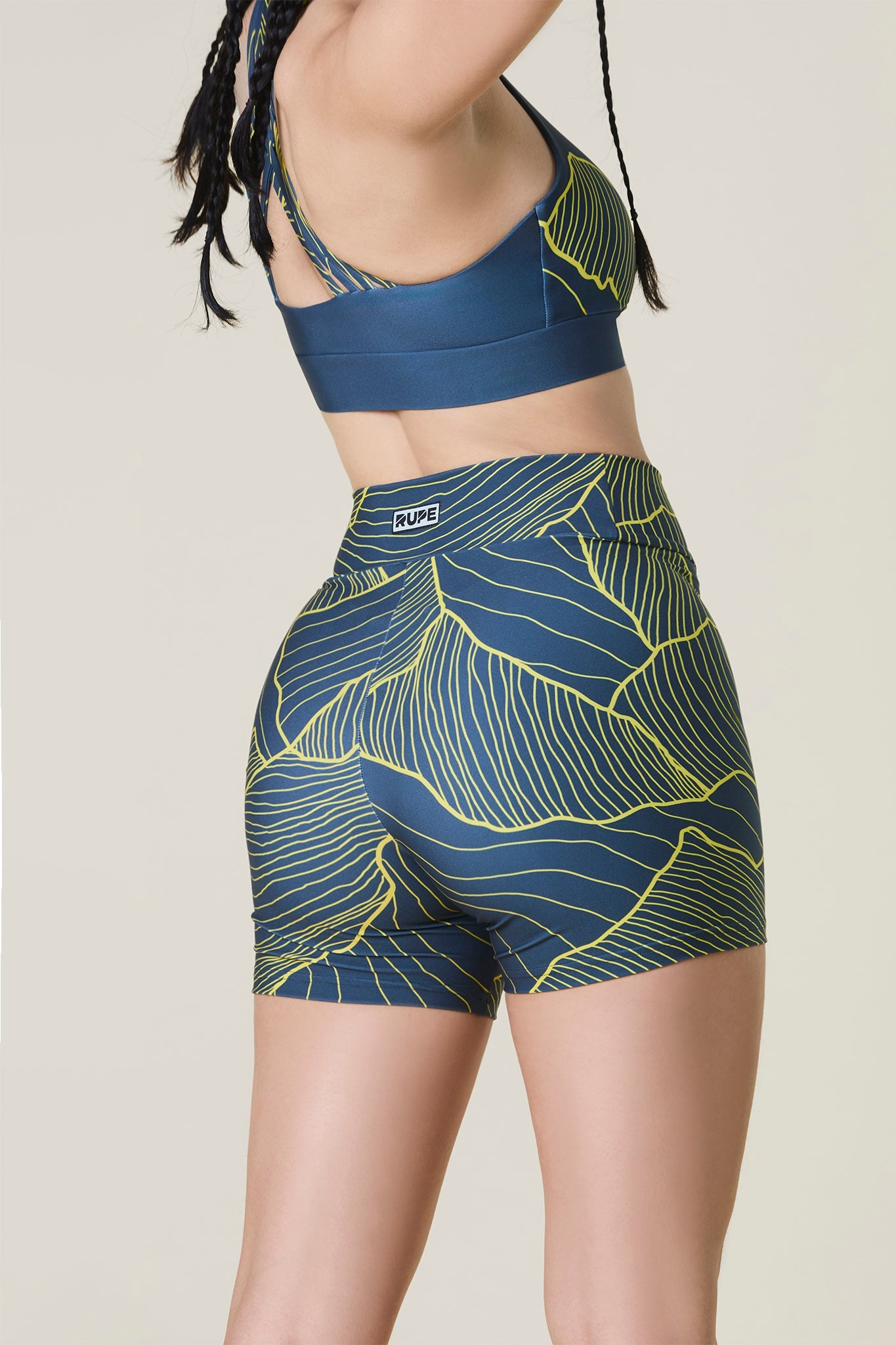 Set Active Mountain - 2 Shorts da donna